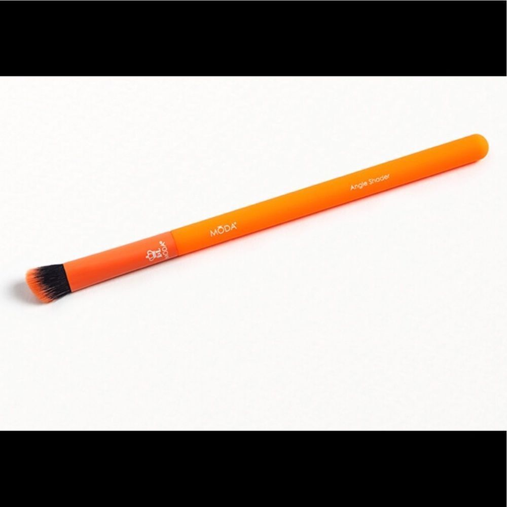 Moda Neon Orange Angle Contour/Blush Brush New in Package